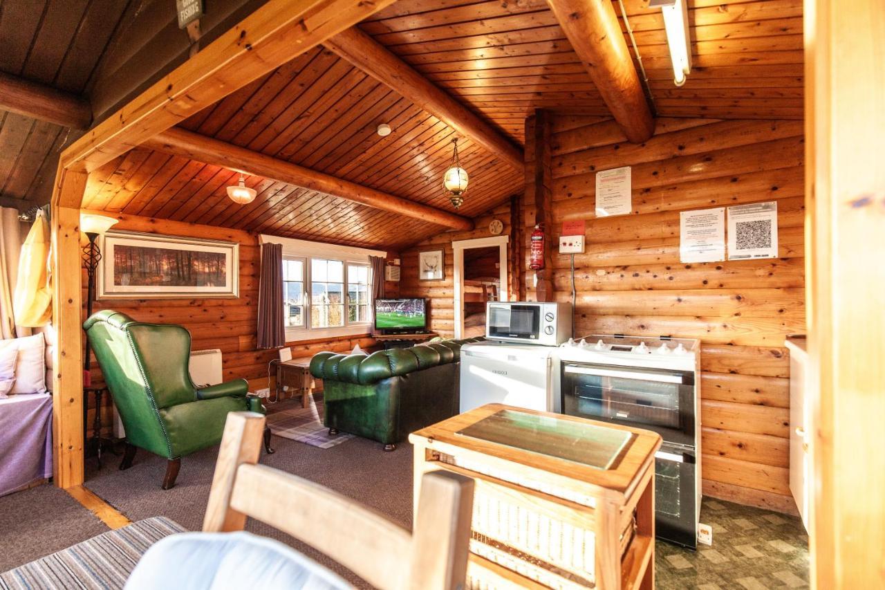 Log Cabin Nestled In The Mountains Of Snowdonia By Seren Property Trawsfynydd Exterior foto